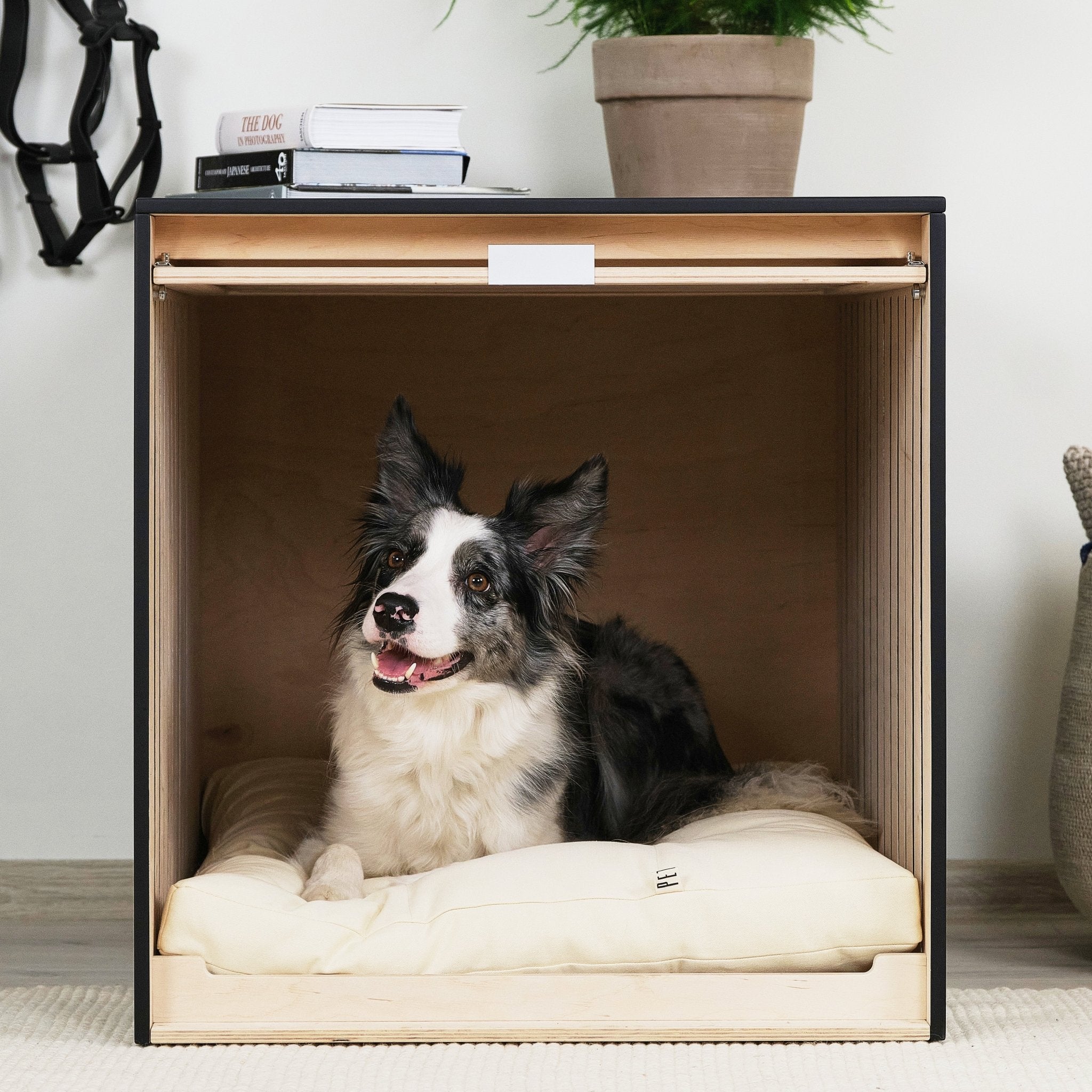 Condo Classic Modern dog crate PetSo