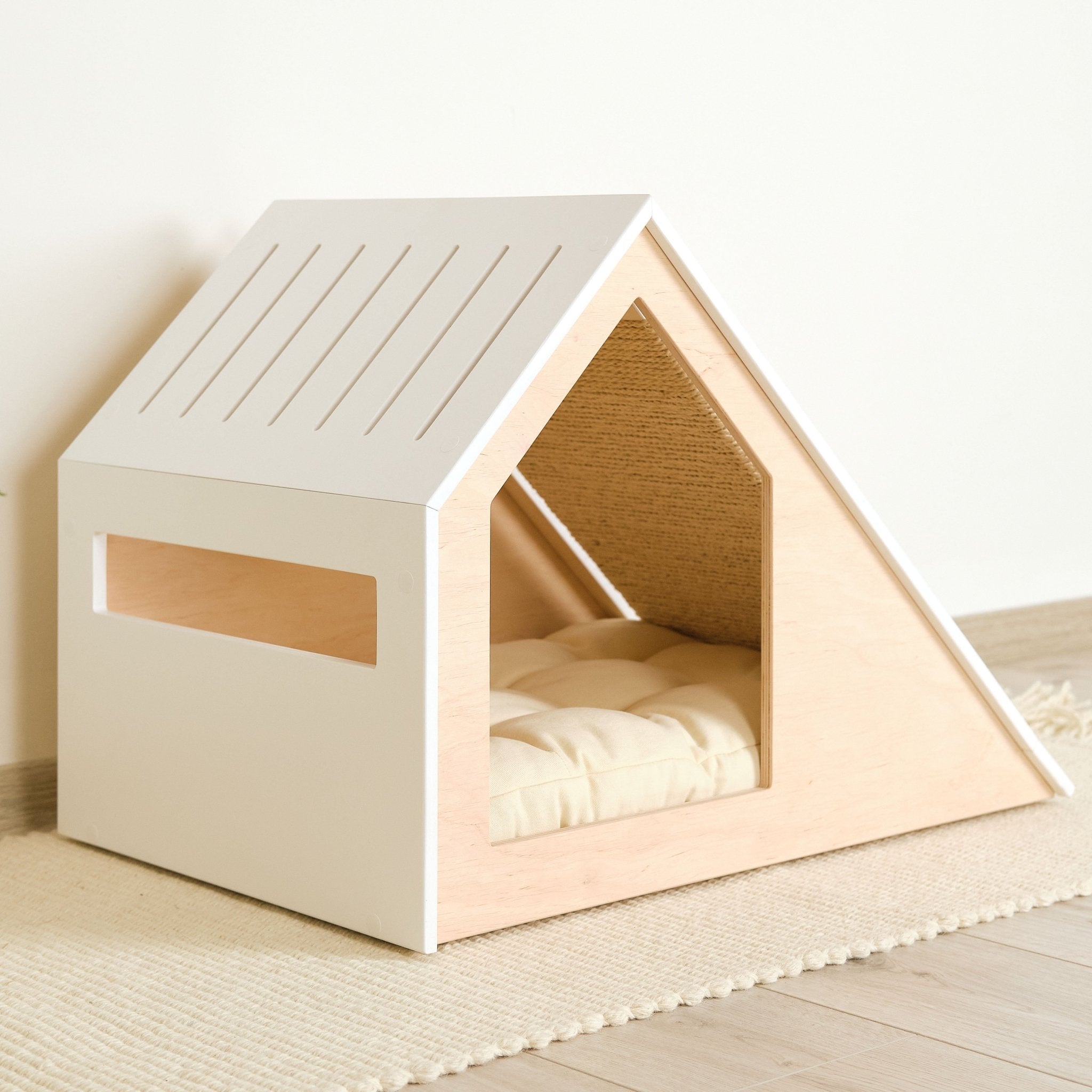 Hamm Scratch Cat house with scratcher PetSo